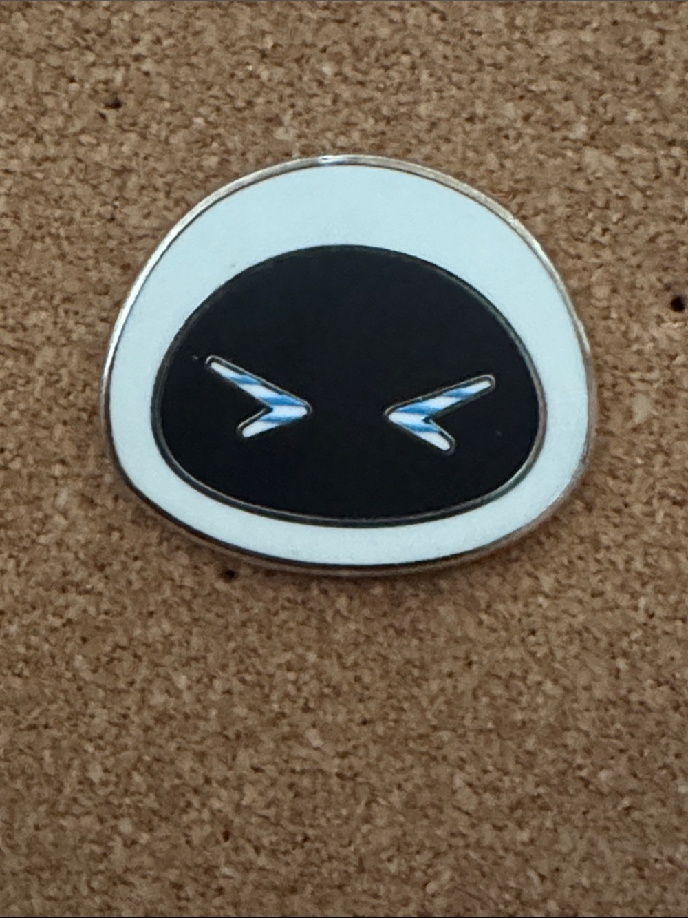 5/$25 Disney WALL-E Eve Pin